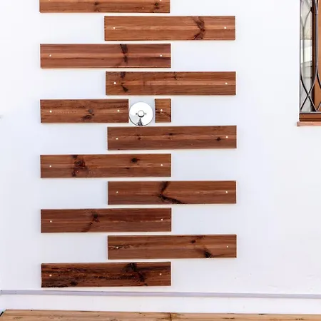 Céntrico Con Terraza Apartamento *