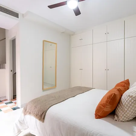 Centrico Duplex Con Terraza 아파트 *